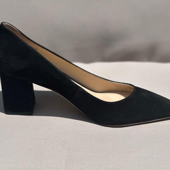 Marc Fisher - Picture 3 of 7